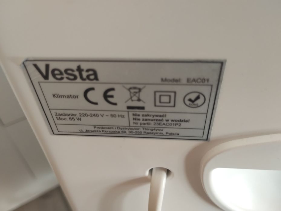 Klimator Vesta czarny