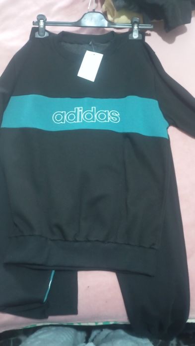 Fatos de treino novos