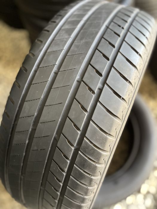 245/50 R19 2 шт. Bridgestone Alenza 001