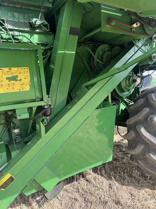 Свіжий комбайн John Deere 1075 в максимальній комплектації