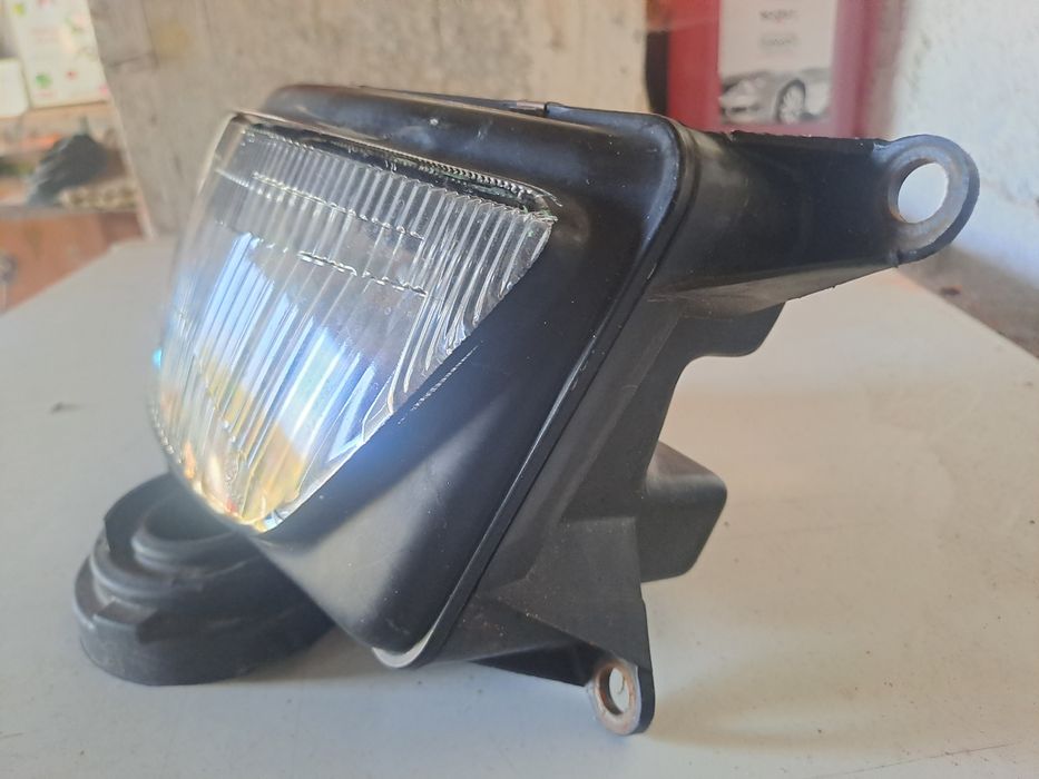 Farol dianteira original e oriunda TZR