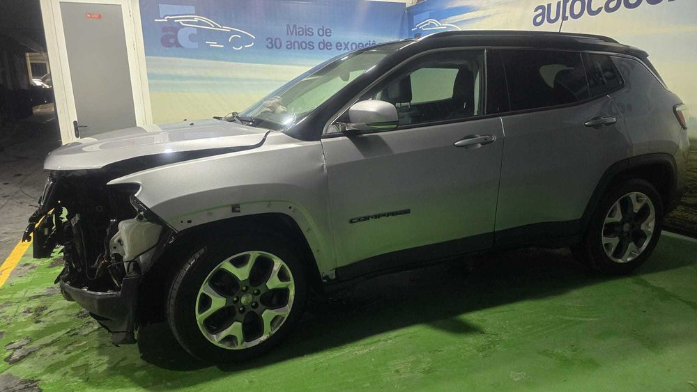 Jeep Compass 1.6 M-JET   -   Salvado