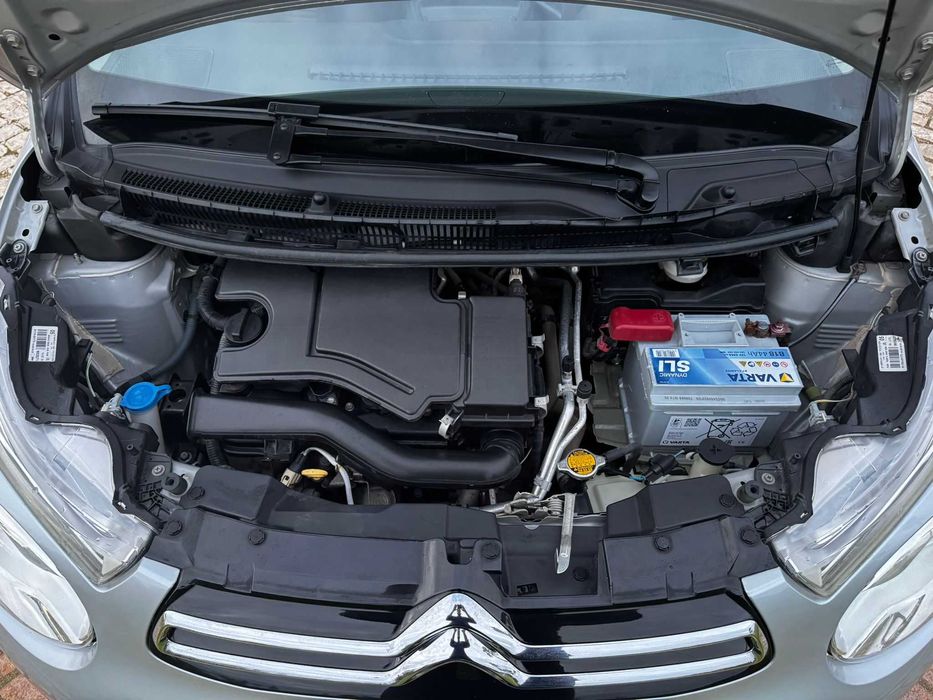 Citroën C1 1.0 VTi • Ano 2016 • Nacional • Impecável • Poucos Kms