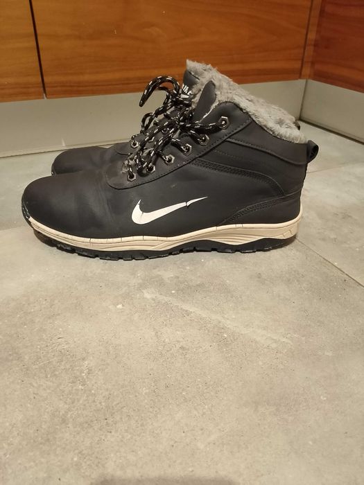Czarne szare buty zimowe 46 męskie Nike trapery trzewiki