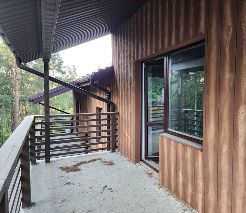 Від забудовника! Продам будинок, дуплекс біля лісу. Телефонуйте.