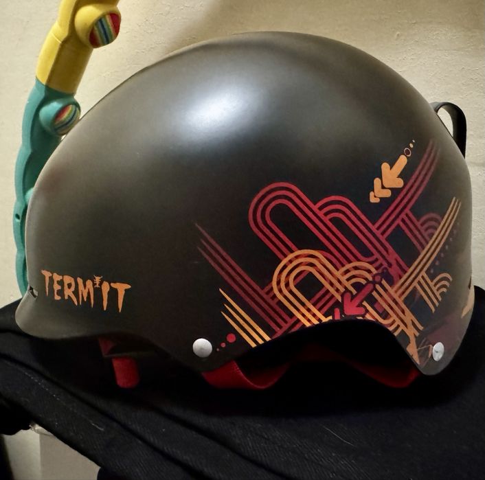 Шоломи гірськолижні б/у