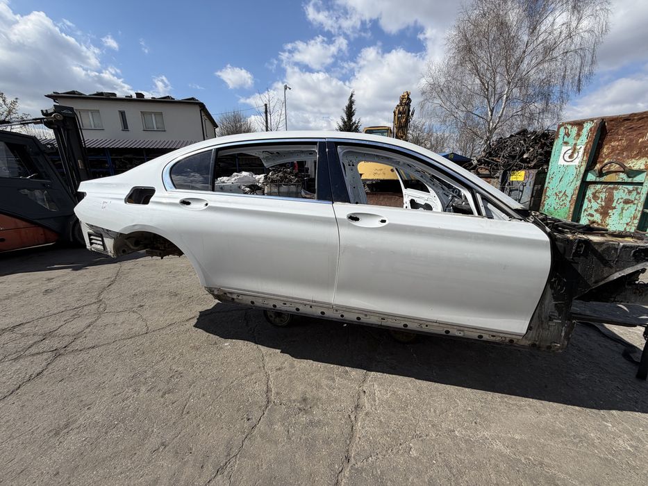 Drzwi BMW G12 A96 przód lewe prawe BMW G11 Seria 7 przednie