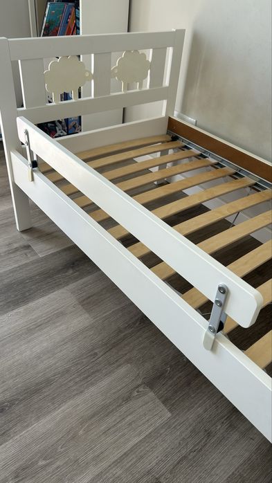 Cama infantil IKEA KRITTER 70x160 com colchão e acessórios