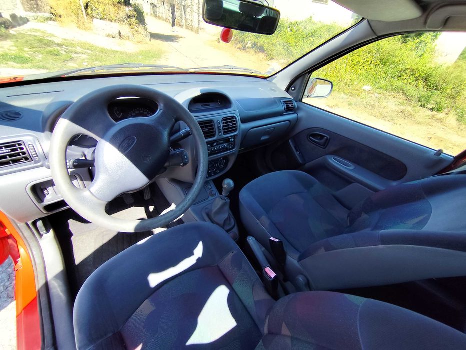 Renault Clio 99 Gasolina