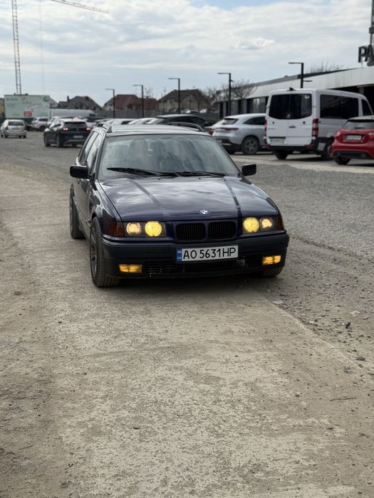 Продам BMW E36 318 TDS Touring (универсал)