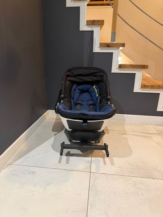 Fotelik samochodowy Kiddy Evolution Pro 2 + baza Kiddy ISOFIX Base 2