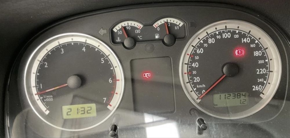 VW Golf IV Variant  1.4 16V Confortline  Apenas 112Milkm Nacional