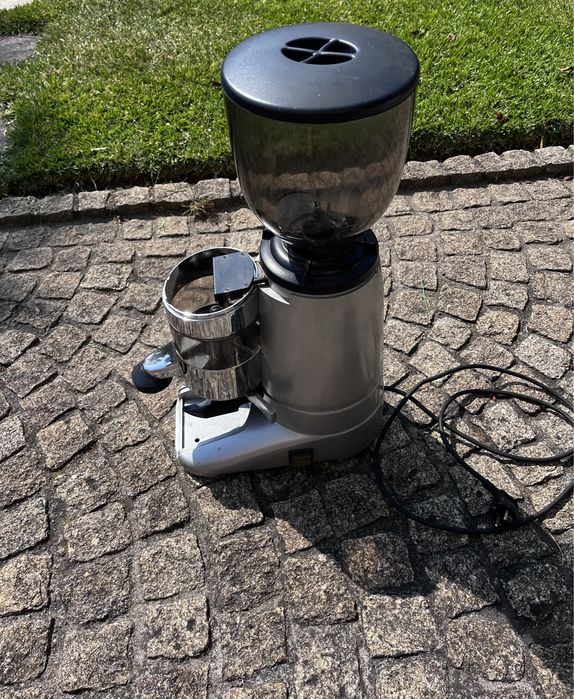 Moinho D64 Futurete - moinho de café e grãos