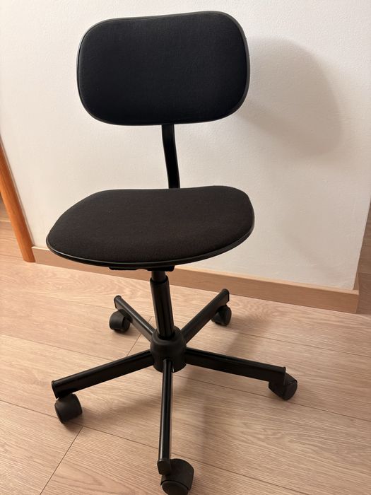Cadeira de escritória com rodas,  para criança
