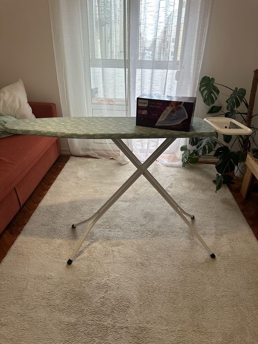 Tabua e ferro de engomar