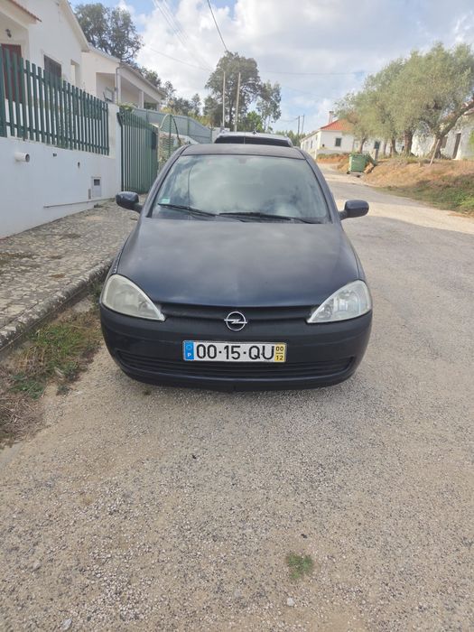 Opel Corsa C - Ano 2000 | 1500 €
