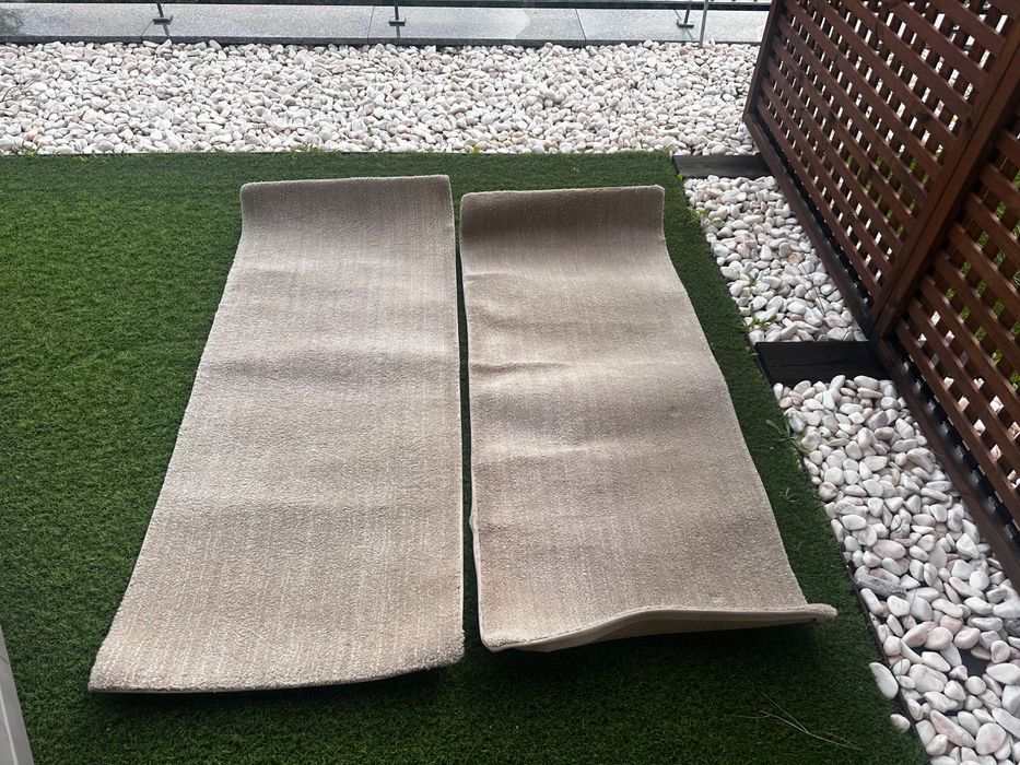 2 Tapetes Bege Usados 6 € Recolha 2 Beige Rugs