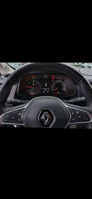 Wynajem busa busów AUTOMAT Renault Trafic 9os. LONG