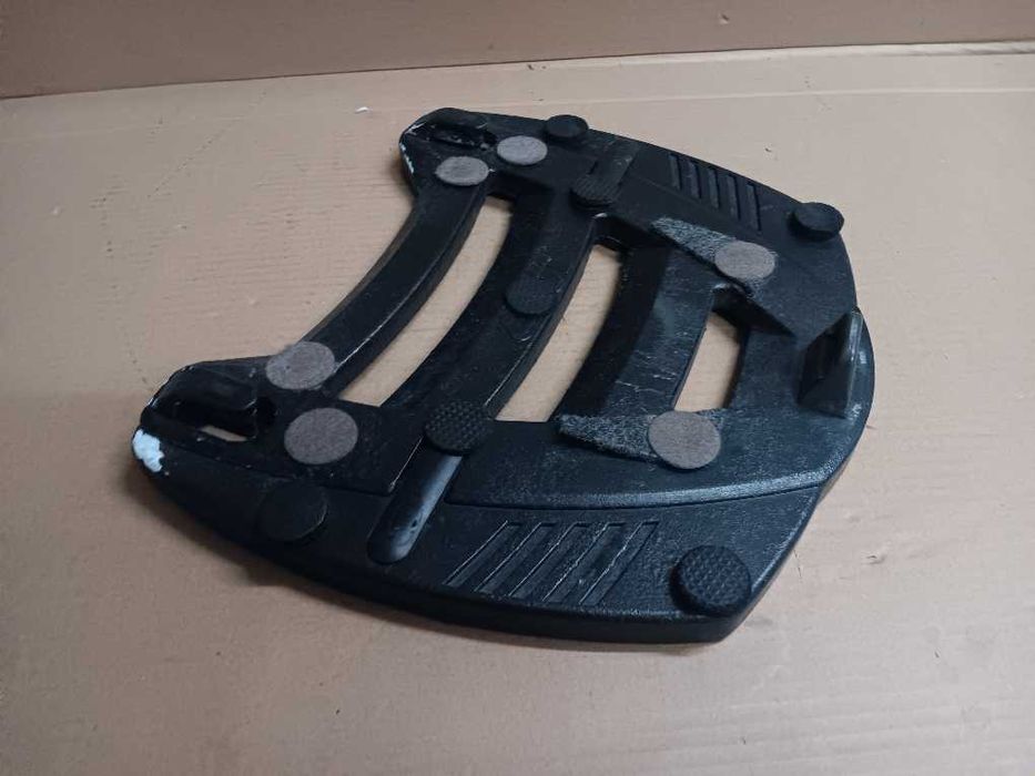 Top case Givi E460N