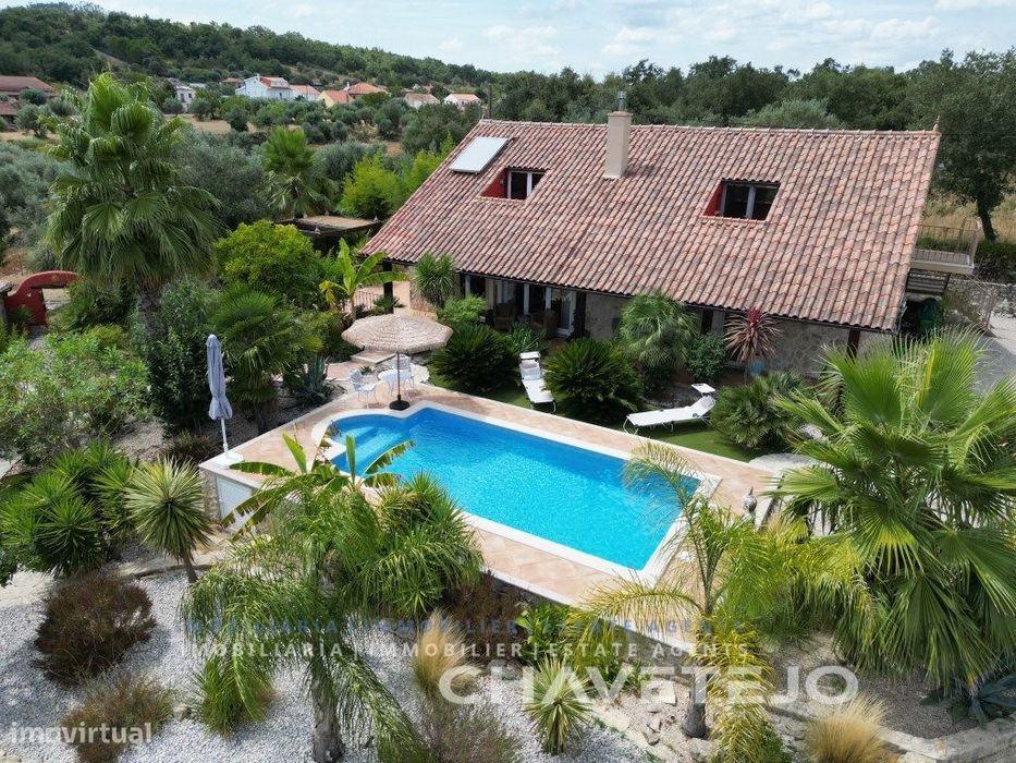 Quinta cuidadosamente recuperada, com total privacidade, piscina e ...