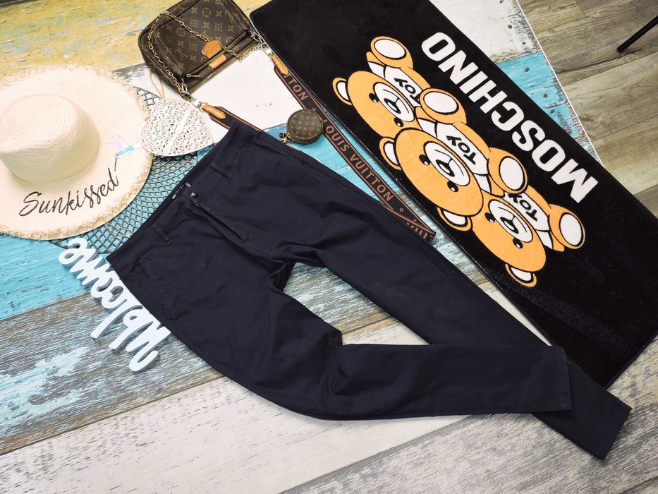 Asos Granatowe spodnie chino 33/32