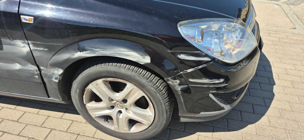 samochód Opel Astra