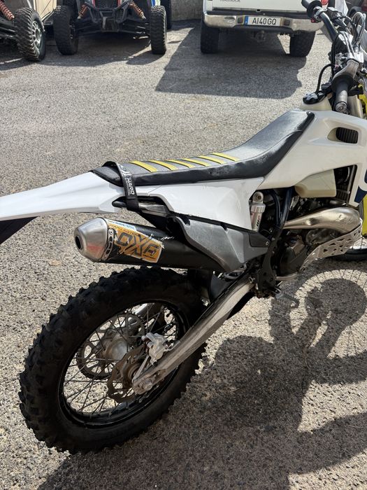 Husqvarna 300 tpi 2020