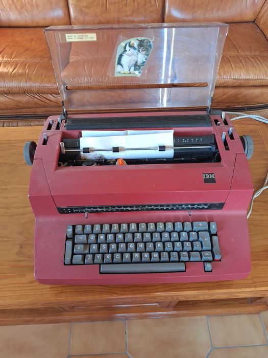 Máquinas de escrever de 1976