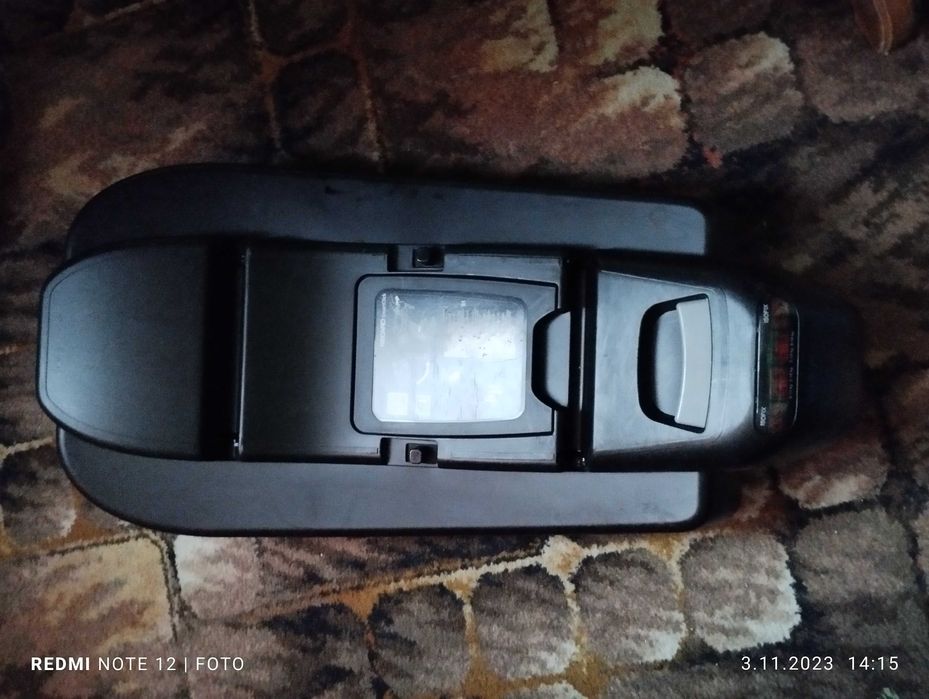 Fotelik samochodowy z bazą isofix