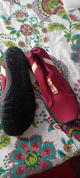 Sapatos para desporto aquático