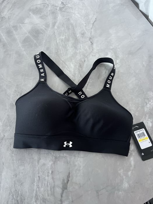 Under Armour • Жіночий  спортивний  чорний топ