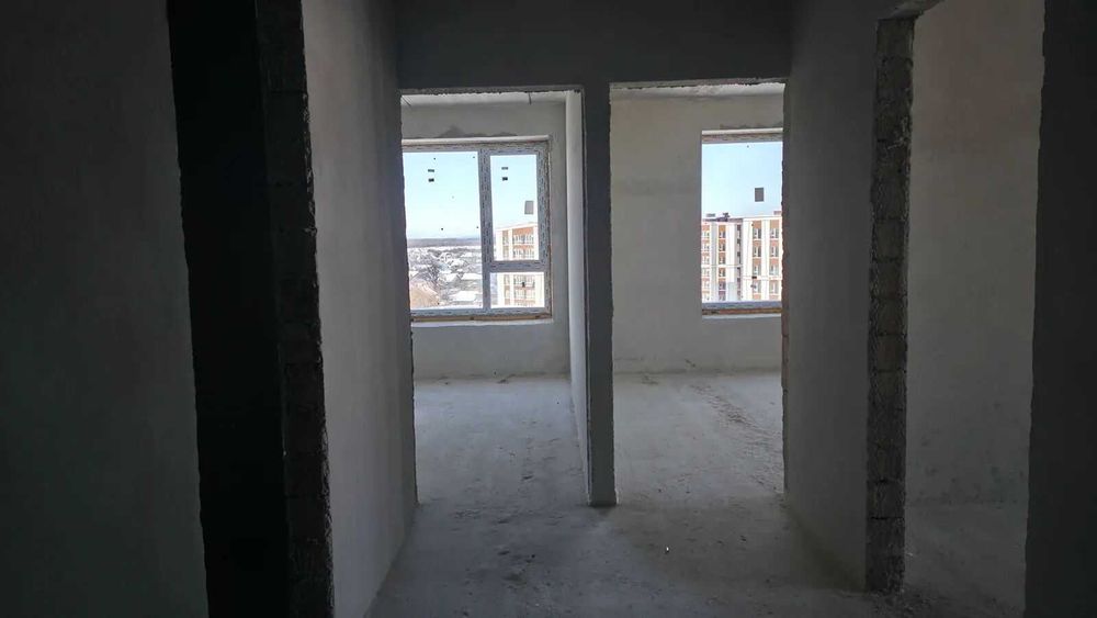 Продам 2 кімнатну видову квартиру, 58,4м в готовому будинку, і\о, бті.