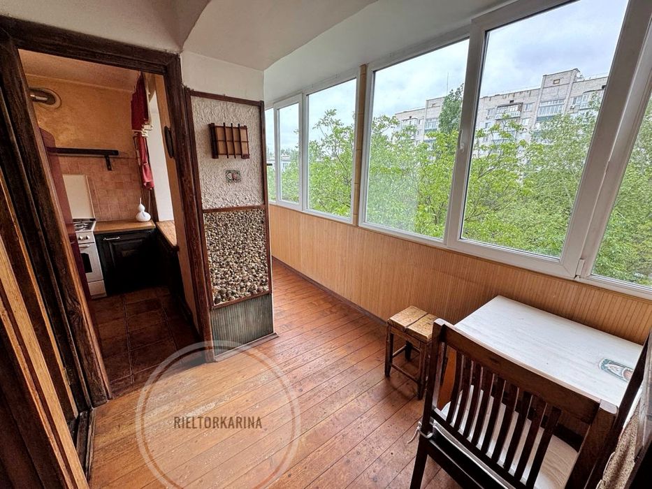 Соляні/Шкільна зуп. Продаж 3к квартири з великою лоджією. Сертифікат