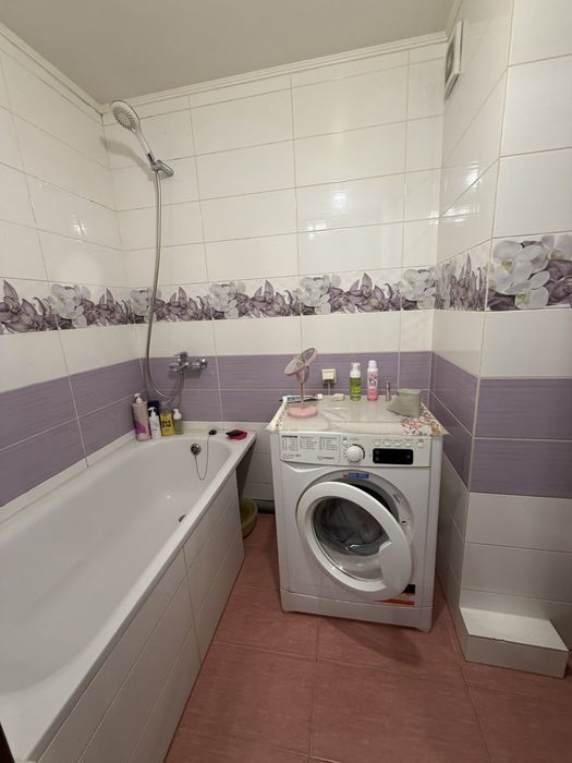 Продаж 2 кімнатної квартири по вулиці Симоненка 5а