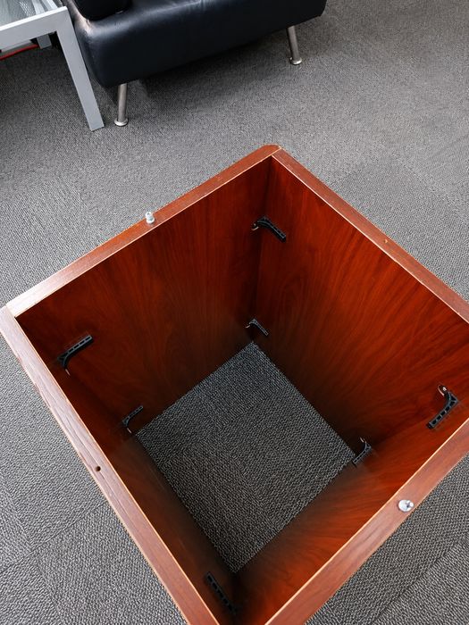 Mesa Redonda Madeira / Round Wooden Table