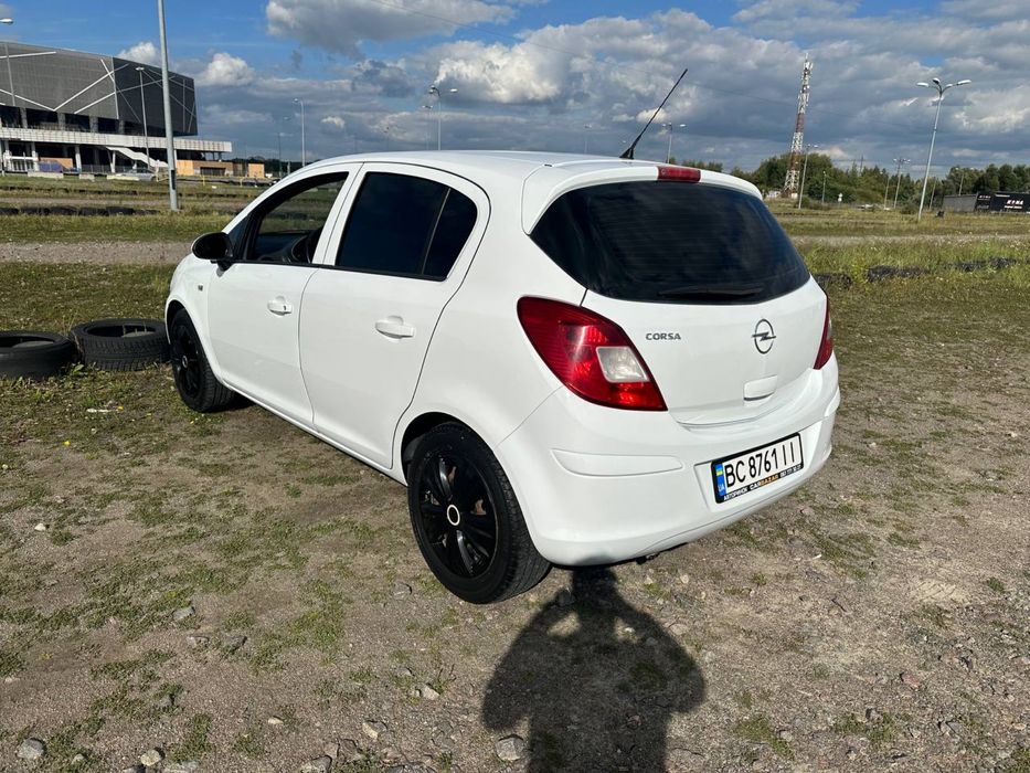 Opel Corsa D 1.4 бенз/газ 2010року