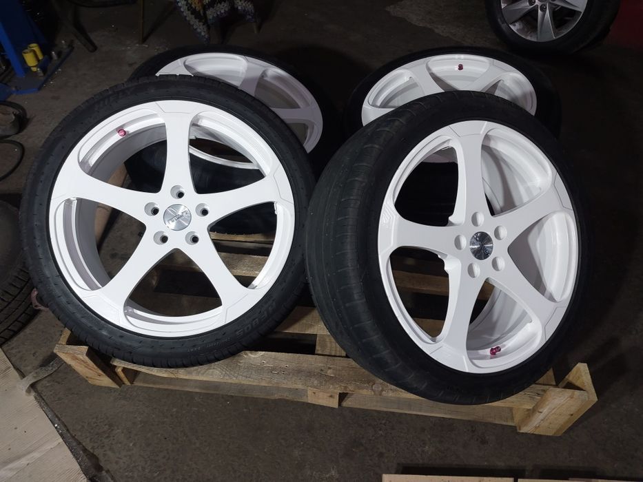 Диски кованые Slik R19 с резиной 245 40 R19
