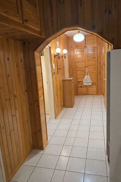 Mieszkanie w bloku - 4 pokojowe 1 piętro Os. Słowiańskie