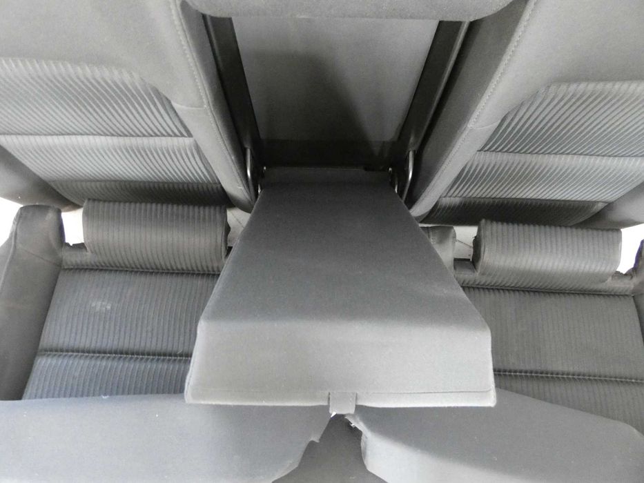 AUDI A4 B8 SEDAN Lift fotele kanapa materiałowe komplet Gorlice