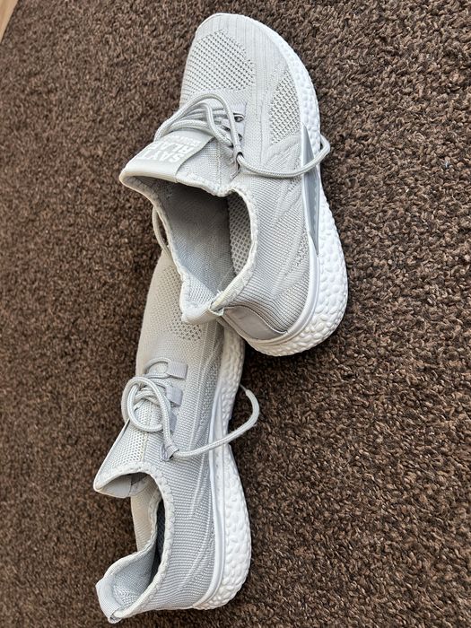 Lekkie buty letnie siateczka rozm. 41
