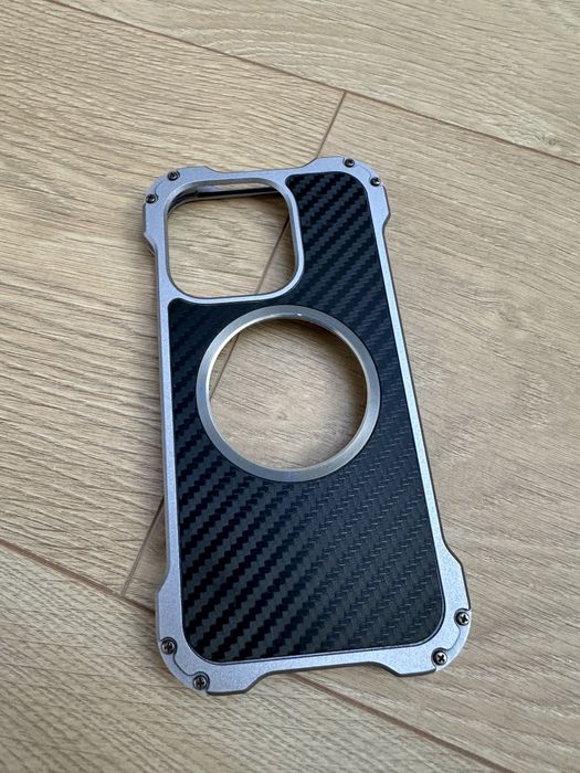 Etui na Iphon 14 PRO