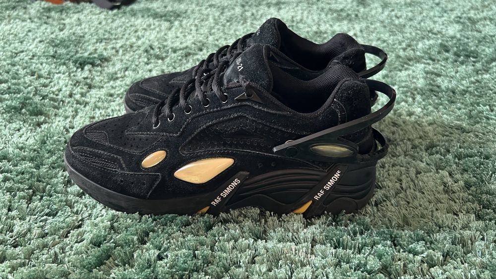 Raf simons cylon 21