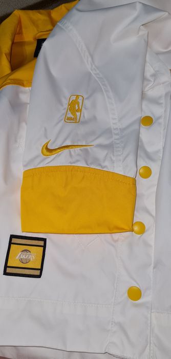 Вітровка Los Angeles Lakers Nike