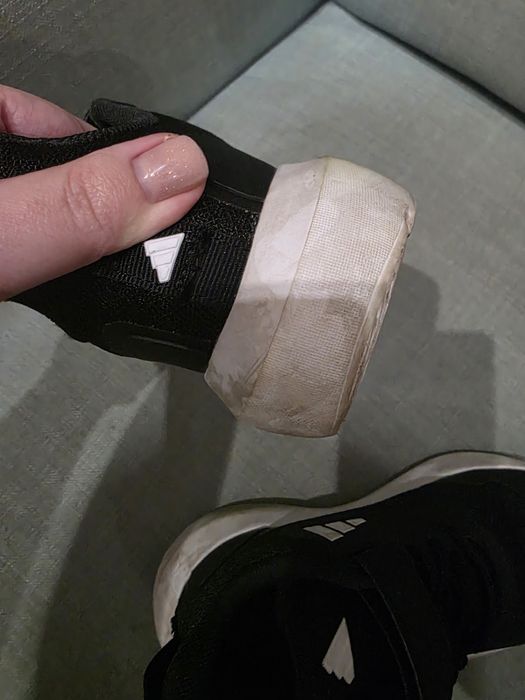 Кроссовки adidas 34 разм