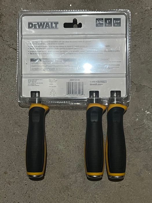 Dewalt     Furmāo