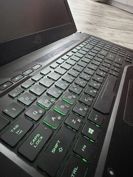 ASUS ROG GL63VD – ігровий ноутбук / 16ГБ RAM / GTX 1050 / SSD 1ТБ