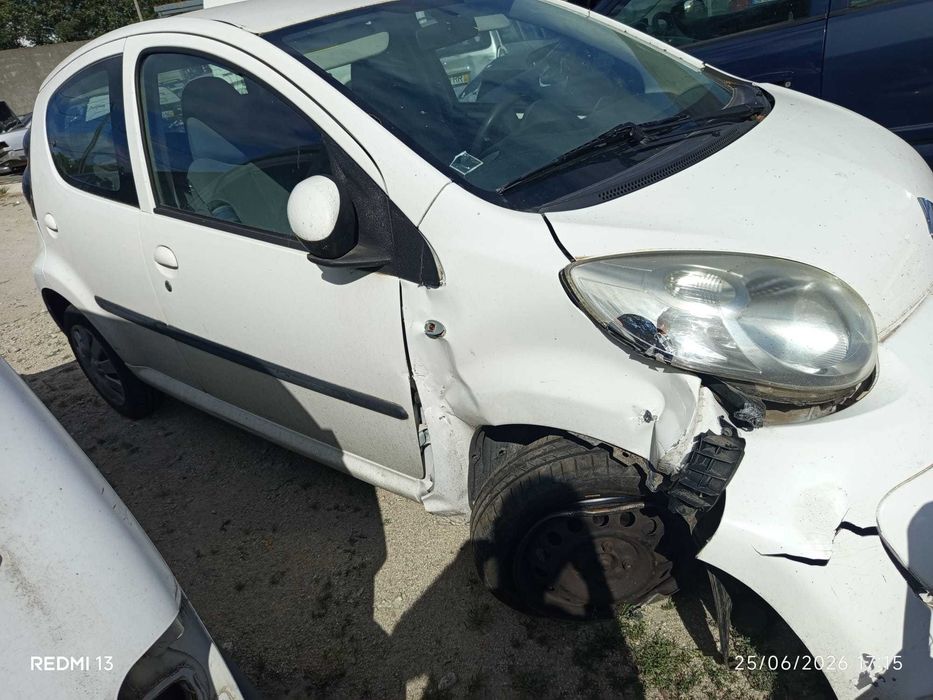 Para peças Citroën C1 1.0 ano 2011
