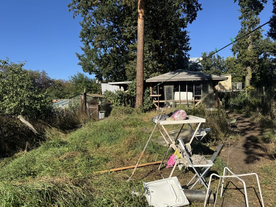 Продам ділянку в центрі Ворзеля,р-н полового будинку.Під будівництво.