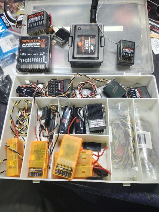 Радіоприймачі SPEKTRUM 2.4GHz