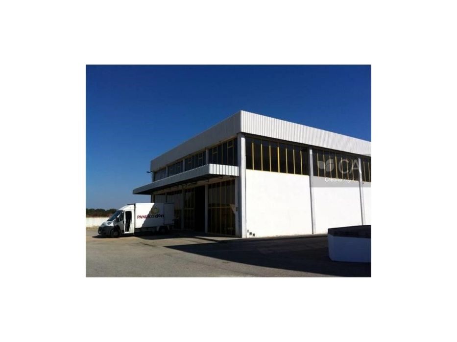 Armazém Industrial — Ermidas-Sado, Setúbal